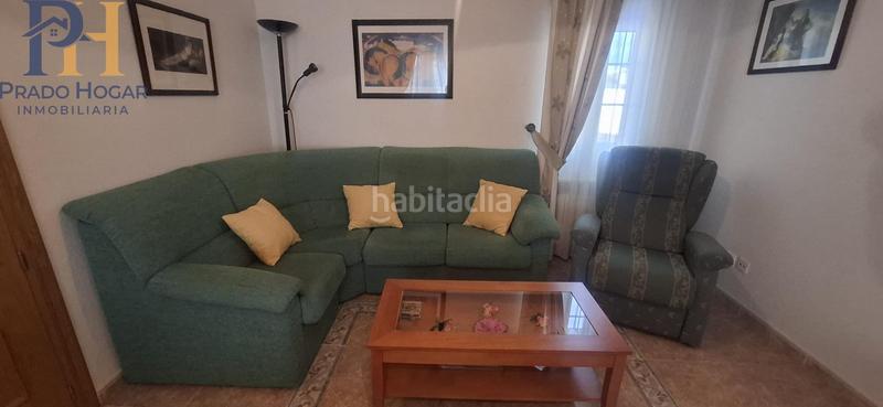 Foto cd222dc2-9e15-47ce-8899-034c69fcd72e. Reihenhaus mit heizung parking in Navalcán