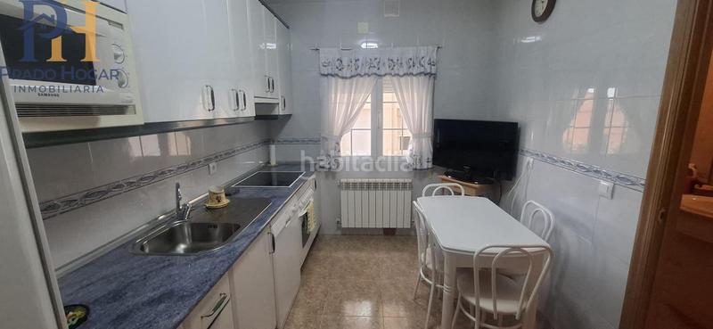 Foto cdf1a592-5db9-4595-b2d3-05b9eefacf8c. Reihenhaus mit heizung parking in Navalcán