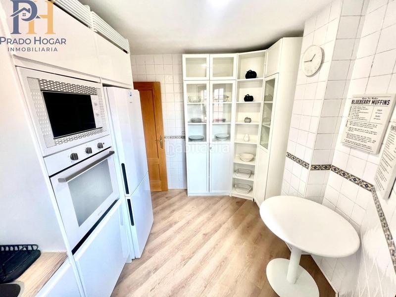 Foto bd605bc1-f050-424e-ba4d-83b6bf7c7d62. Zweistöckige wohnung mit heizung in Casco Antiguo Talavera de la Reina