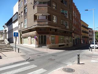 Business premise en Centro. Exclusivo local comercial a pie de calle en el corazn de argand