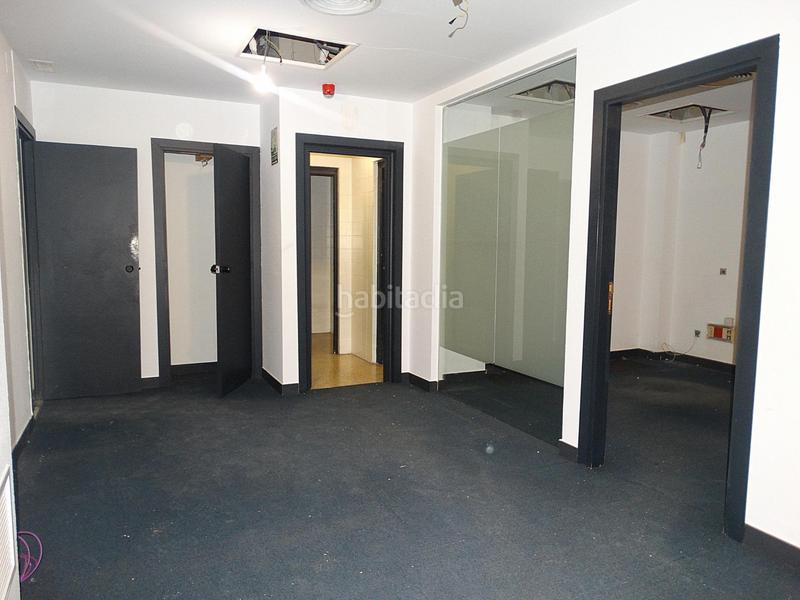 Foto 5852482f-a105-4f34-a630-8811ce099853. Locale commerciale in Centro Arganda del Rey