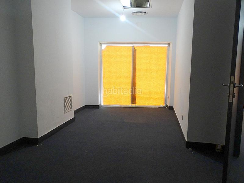 Foto b40ab27b-b4c0-4ce2-9319-1df2b3a96202. Locale commerciale in Centro Arganda del Rey