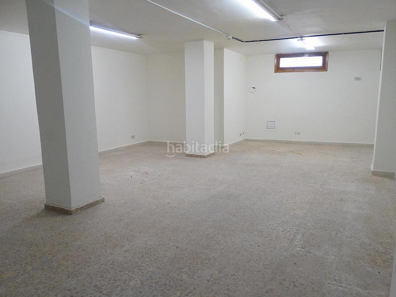 Foto f082097d-f2b5-4cc3-a95d-4da548c81487. Locale commerciale in Centro Arganda del Rey