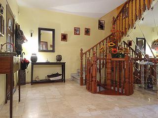 House en Centro. Tu oasis urbano casa en venta con todas las comodidades!!