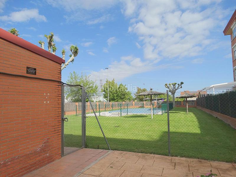 Foto 2a39b9b8-13b2-4c43-a980-a7e9efb615ee. Piso tu deseo se ha hecho realidad! en Los Villares Arganda del Rey