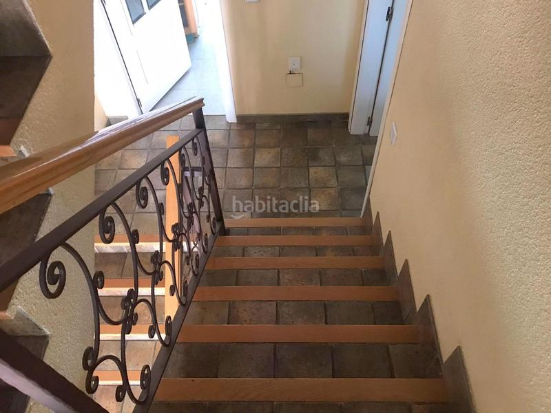 Foto 3ec8250e-6bd4-4ba7-b916-b25d7531dd30. Casa aparellada amb calefacció aparcament a El Mirador-El Grillero Arganda del Rey