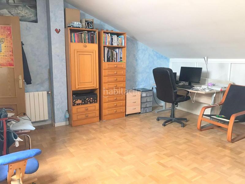 Foto 5fc1b53f-7382-43b0-af5f-55df21184d41. Casa pareada buscas el máximo confort y ahorro energético? presta atención a este chalet !! en Arganda del Rey