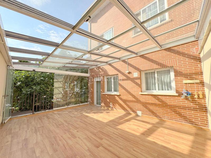 Foto f0feba83-be35-411c-8797-6aaea14ee170. Casa aparellada amb calefacció aparcament a El Mirador-El Grillero Arganda del Rey