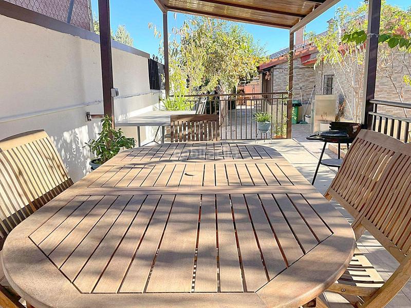 Foto 221e0d4d-172c-4461-91a8-3edaaaa877eb. Xalet amb calefacció aparcament piscina a Los Villares Arganda del Rey