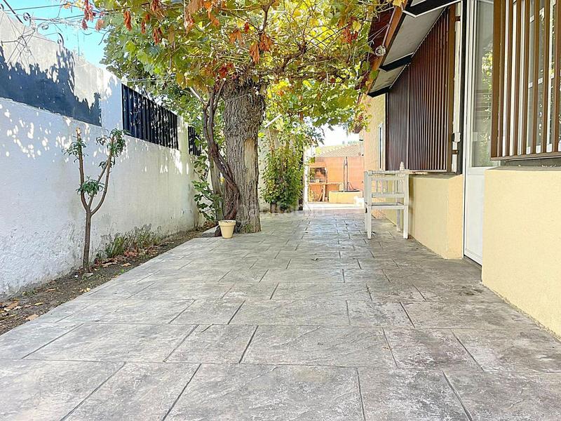 Foto 295aa01c-7a6d-4044-aa89-6f60d371d5dd. Xalet amb calefacció aparcament piscina a Los Villares Arganda del Rey