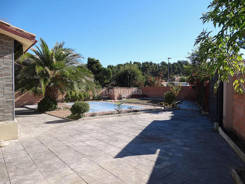 Foto 74916573-99ae-4d4a-b3dc-256d4ce5e09a. Xalet amb calefacció aparcament piscina a Los Villares Arganda del Rey