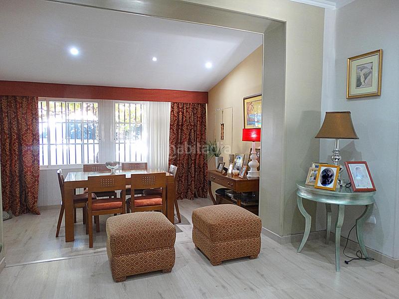 Foto 9d6fb68d-cfe5-47eb-b100-58de079f2ebc. Xalet amb calefacció aparcament piscina a Los Villares Arganda del Rey