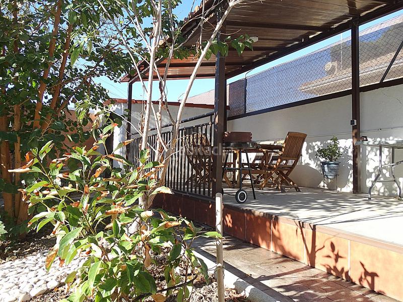 Foto b61cb47e-d14a-4531-a970-5315430ec700. Xalet amb calefacció aparcament piscina a Los Villares Arganda del Rey