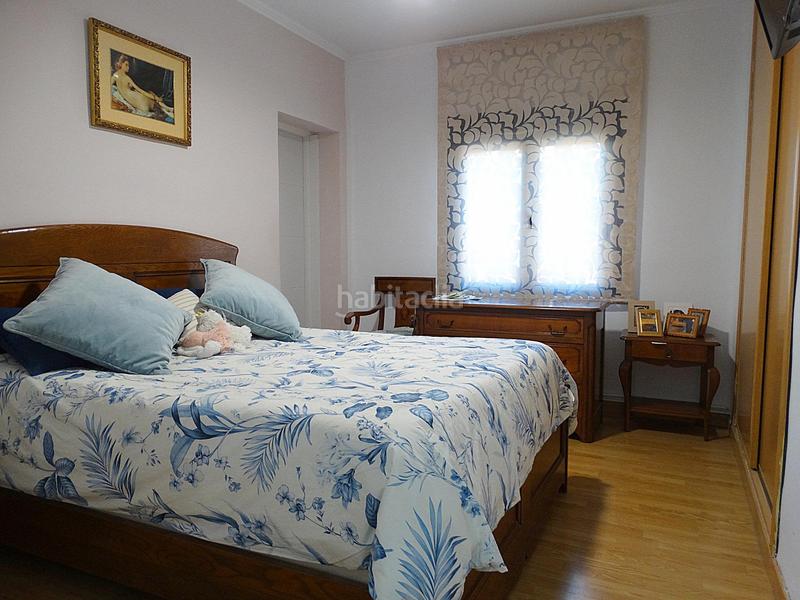 Foto d10c3f21-e20a-4b14-940b-ab98c9114475. Xalet amb calefacció aparcament piscina a Los Villares Arganda del Rey