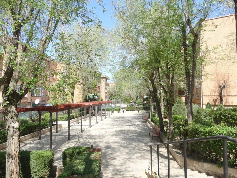 Foto 6a1117bc-e569-4b2c-abb8-fa043ec5d876. Planta baixa amb calefacció a Perlita Arganda del Rey