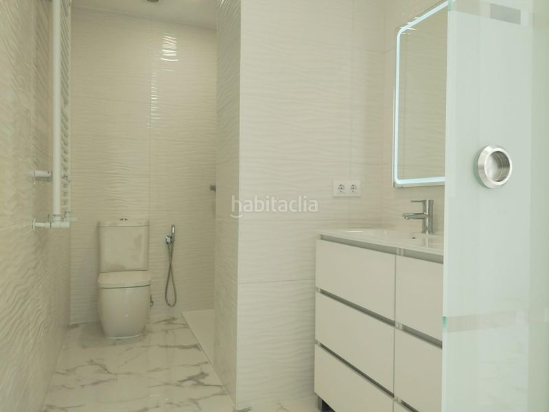 Foto 7a7222e0-61a5-4e18-b6c6-f2499dc70091. Planta baixa amb calefacció a Perlita Arganda del Rey