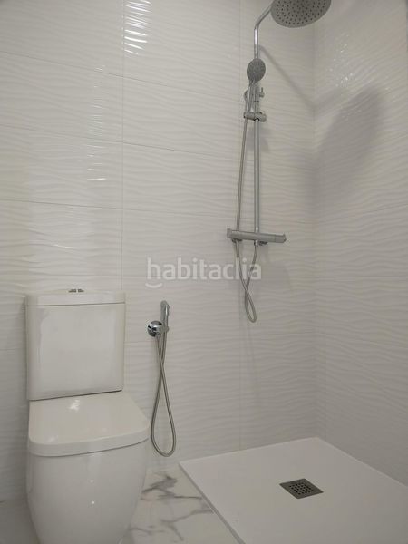 Foto b9b6842a-8266-4304-bc58-63f09e42e81b. Planta baixa amb calefacció a Perlita Arganda del Rey
