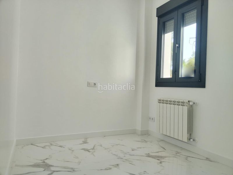 Foto beca4a69-c2f1-4e32-b58d-5635a95a7610. Planta baixa amb calefacció a Perlita Arganda del Rey