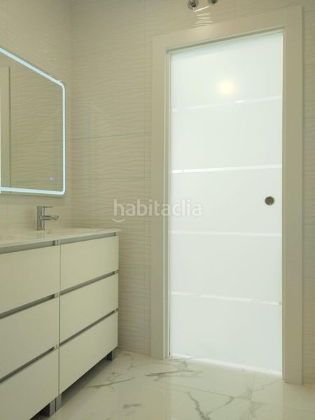 Foto ca2116ab-1f97-4b5d-8e2b-3d8b88709ab1. Planta baixa amb calefacció a Perlita Arganda del Rey