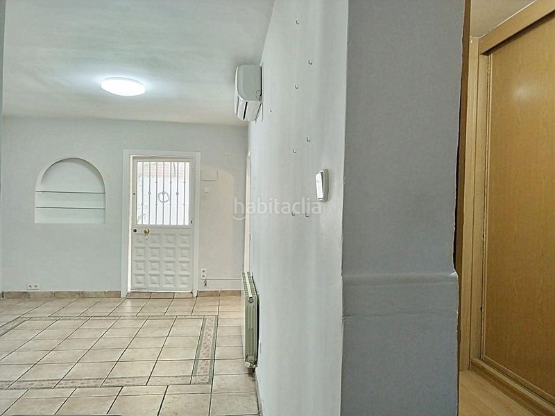 Foto 22f155a0-a4a2-4c69-a97a-1dd11be8d50f. Casa amb calefacció a La Poveda Arganda del Rey