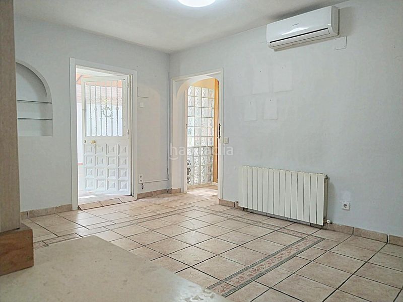 Foto 470df2b8-7c14-4caa-a6c9-10589e3e6887. Casa amb calefacció a La Poveda Arganda del Rey