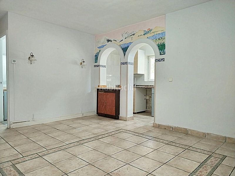 Foto 7c3c3fda-7036-42ac-a456-9d94c94997fe. Casa amb calefacció a La Poveda Arganda del Rey