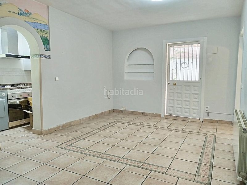 Foto 7ef400b8-8b57-473e-a2ba-70dc9450caaa. Casa amb calefacció a La Poveda Arganda del Rey