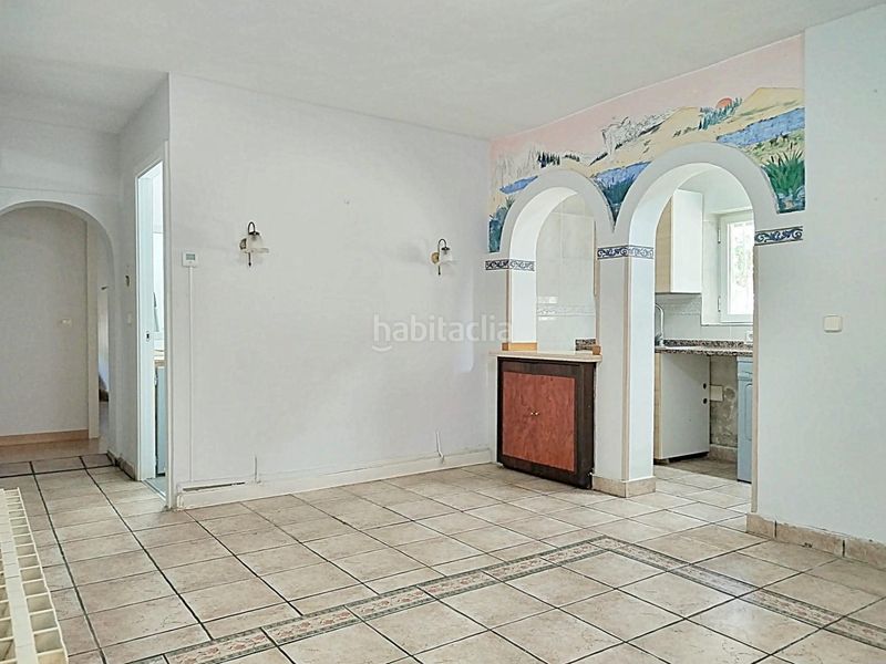 Foto b5468cd5-eede-49db-9731-629384d168c6. Casa amb calefacció a La Poveda Arganda del Rey