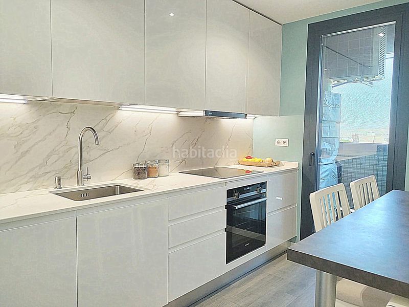 Foto 06b8960d-5cb8-44e6-8005-b1ca78232118. Flat with heating parking pool in Centro Arganda del Rey