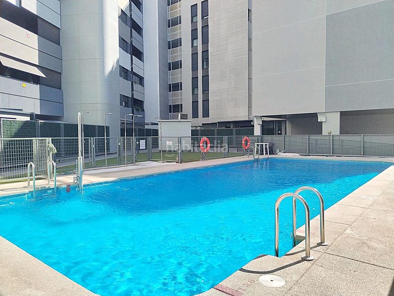 Foto 2c28d0f1-4b70-44b5-85a6-c2da9343d3fe. Flat with heating parking pool in Centro Arganda del Rey