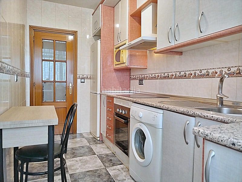 Foto f0142841-087e-439c-9a1c-eeec5c9e9960. Flat with heating in Centro Arganda del Rey