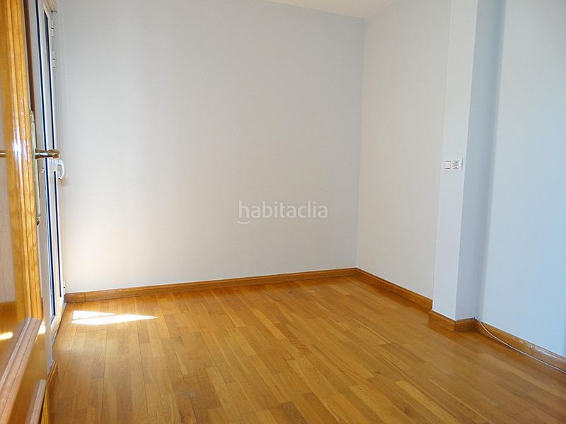 Foto 5b709f41-f0b6-44ee-9863-44bd1bb33bbb. Duplex con riscaldamento parcheggio in Centro Arganda del Rey