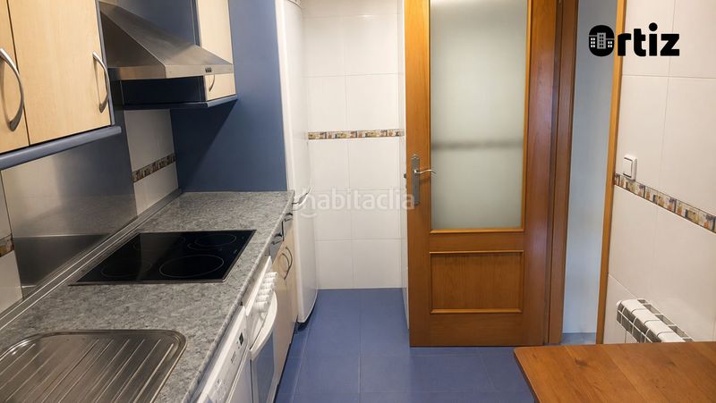 Foto a57117ee-8d06-40e0-9b42-1833bf9450a6. Dúplex amb calefacció a Veredillas Torrejón de Ardoz