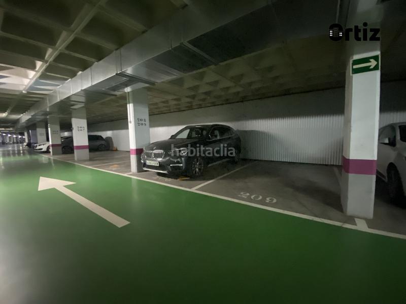 Foto d3946a17-d94f-4e09-84f6-f7ac672fb67e. Autoparkplatz in Juncal Torrejón de Ardoz