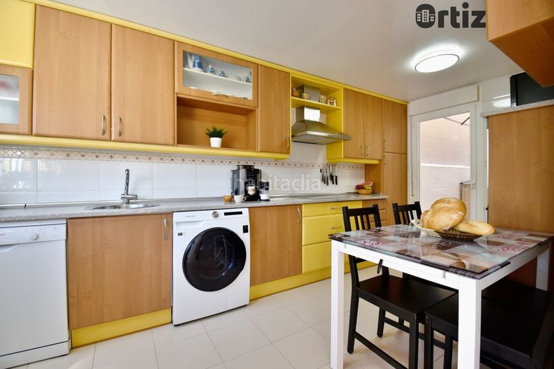 Foto 10bab59f-6166-4bba-bc1b-e183fdb007c5. Chalet  en venta , 4 dormitorios. en Loeches