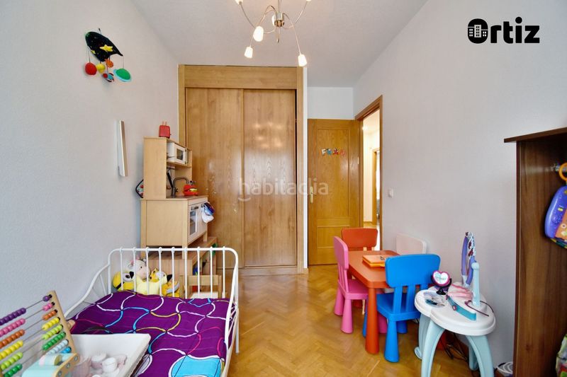 Foto 5335246b-0f5d-48c6-ab14-dc1b7ade701a. Chalet  en venta , 4 dormitorios. en Loeches