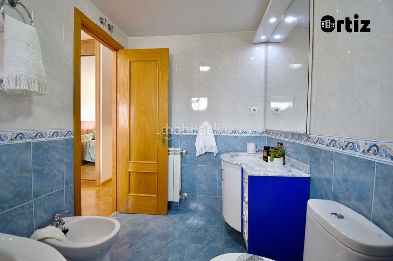 Foto 8696d667-0d41-4ffe-b54f-2c781c187413. Chalet  en venta , 4 dormitorios. en Loeches