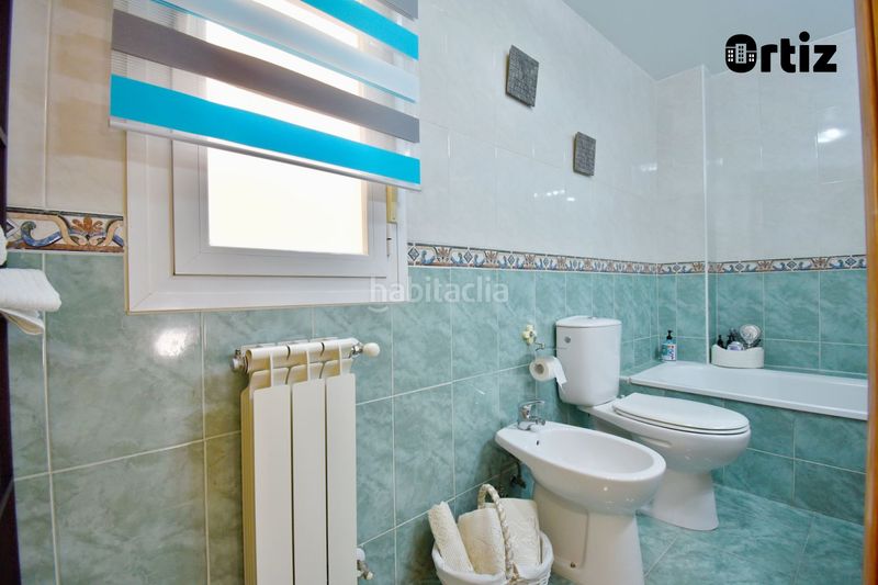 Foto 8874c8ab-76d2-45ab-ac8f-1335e15f98c3. Chalet  en venta , 4 dormitorios. en Loeches