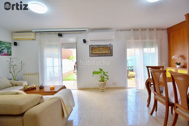 Foto 9d36b43d-6232-4d3c-bbe9-e50a8b515c4e. Chalet  en venta , 4 dormitorios. en Loeches