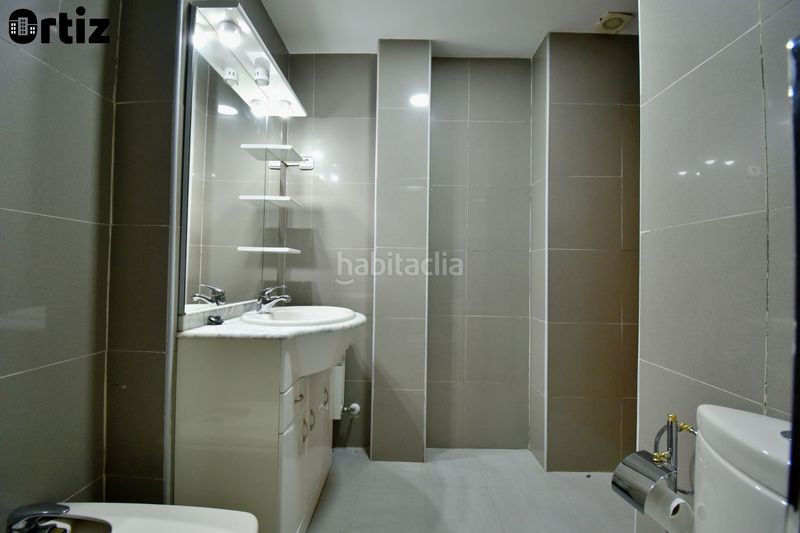 Foto 90f815de-ea23-4ed4-89e8-c605956f4a02. Àtic amb calefacció aparcament a Fresnos I y II Torrejón de Ardoz
