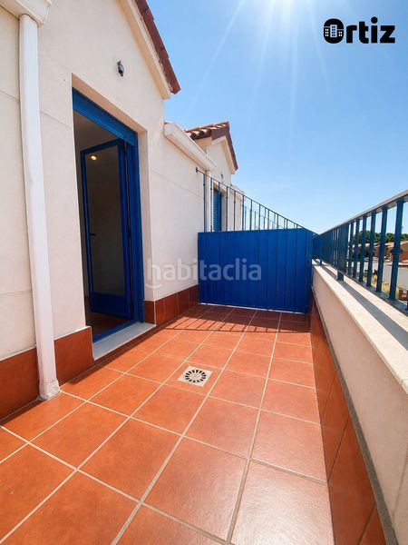 Foto e7135a74-2bd9-4a1b-a6d8-e1f03ecff635. Àtic amb calefacció aparcament a Alovera