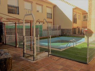 Rent Flat  De la ermita. Piso en alquiler en pozuelo del rey, 3 dormitorios.
