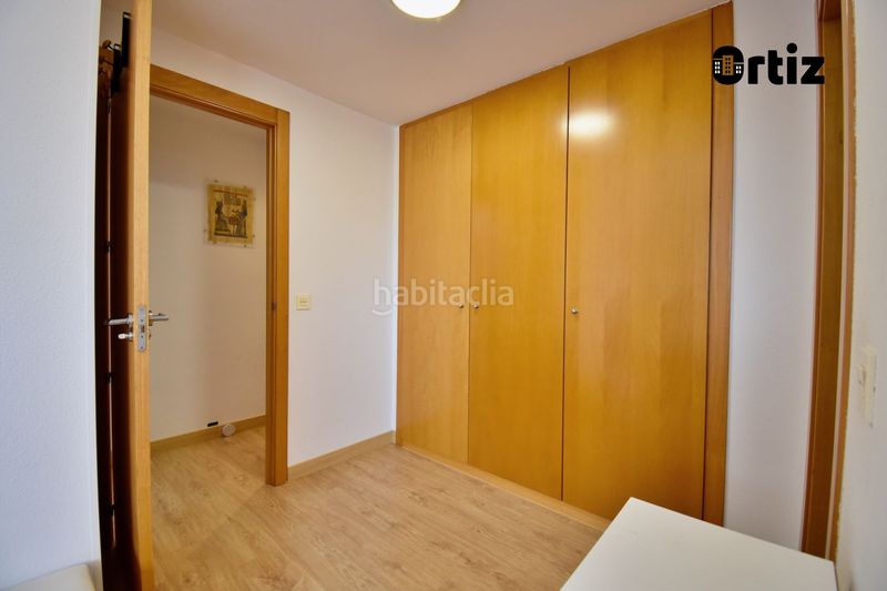 Foto 3f1a40fd-3351-48f5-8d29-2e71c8ce059b. Pis amb calefacció aparcament piscina a Soto de Henares Torrejón de Ardoz
