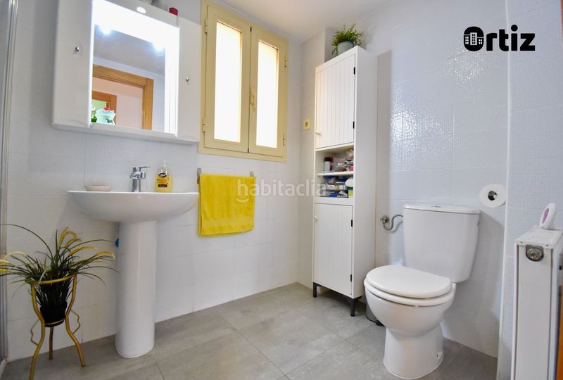 Foto f3ab539d-d9e8-47e2-a7df-8b8ad6876dc5. Pis amb calefacció aparcament piscina a Soto de Henares Torrejón de Ardoz