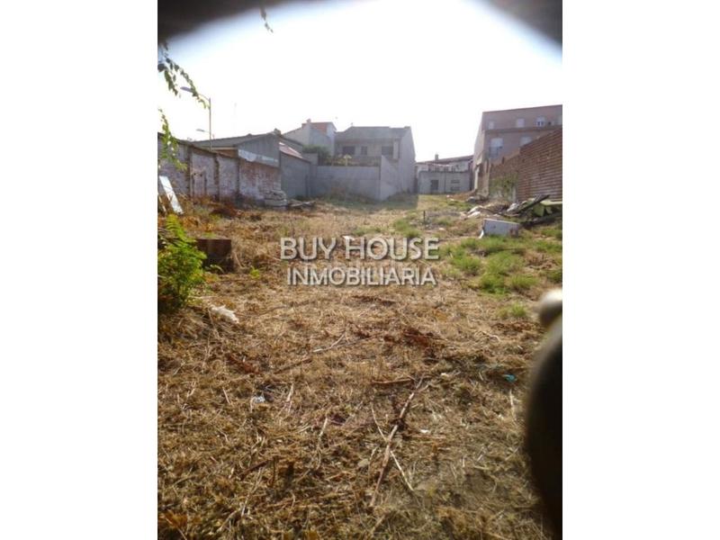 Foto 23425787-6c16-474b-9932-a039cd8a72d6. Terreno residencial terreno edificable en Yuncler