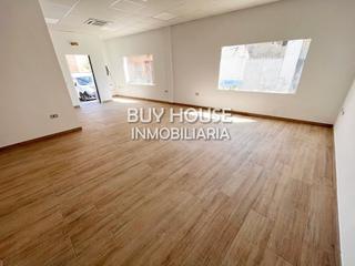 Lloguer Local Comercial a Villaluenga de la Sagra. Local de esquina en pleno centro de villaluenga de la sagra tole