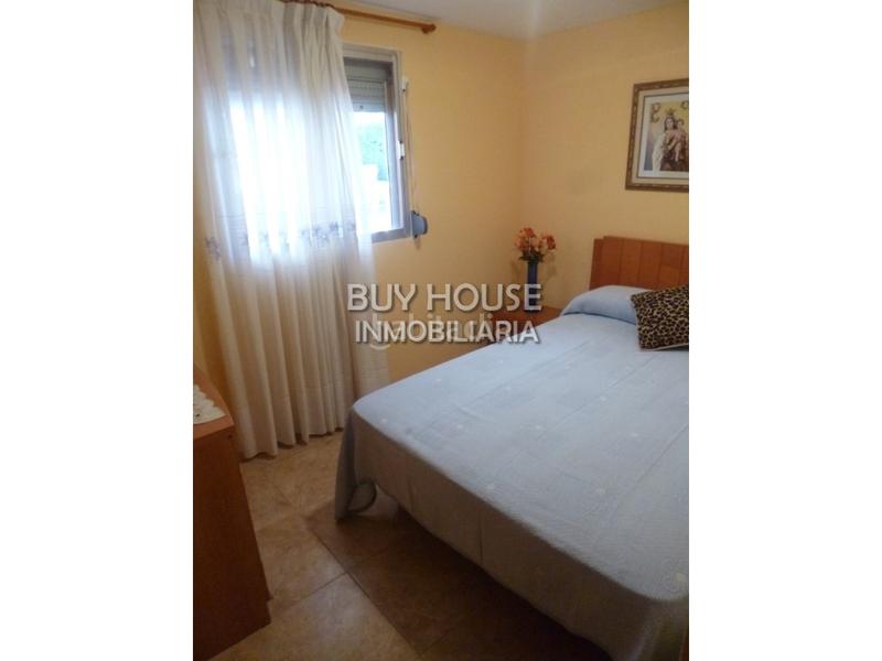 Foto 6d6a92f5-bd13-49f2-a515-8ddebc1191e9. Chalet  independiente con 2500 m2 de terreno! . en Yeles
