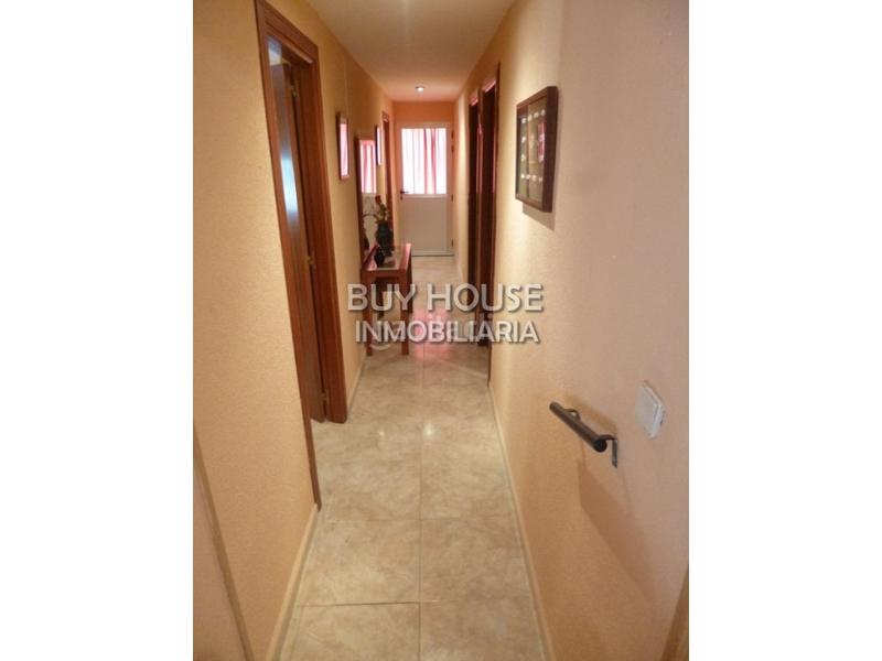 Foto 88df667a-64f9-4b50-827c-e17cd8b6d3ef. Chalet  independiente con 2500 m2 de terreno! . en Yeles