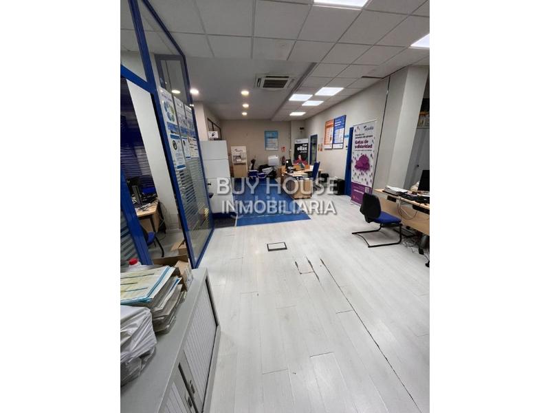 Foto af19a33e-988e-491c-988d-5f8b1552ddf4. Affitto locale commerciale in Centro Illescas