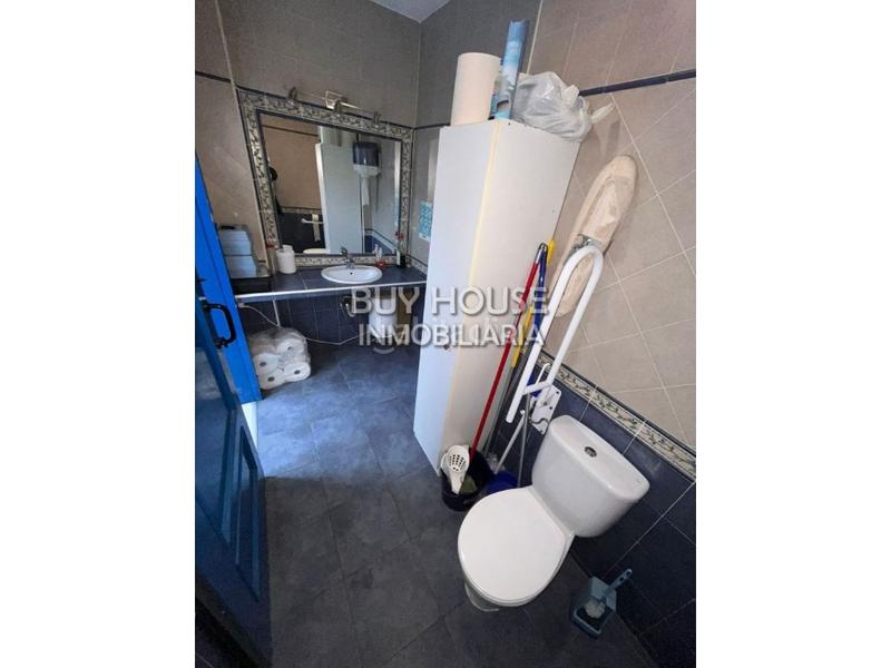 Foto bf97b022-2380-4a4f-bbd6-9ff92e9b5764. Lloguer local comercial a Centro Illescas